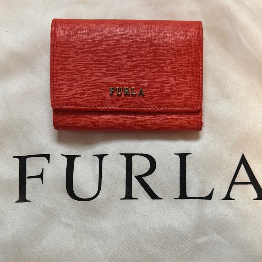 Furla saffiano leather card case